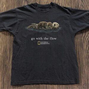 National Geographic black Gildan T-shirt